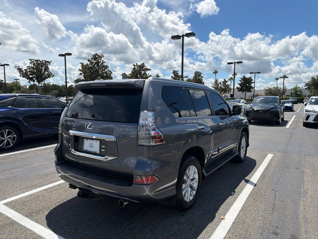 Used 2018 Lexus GX 460 Premium w/ Premium Package AWD/4WD image 6
