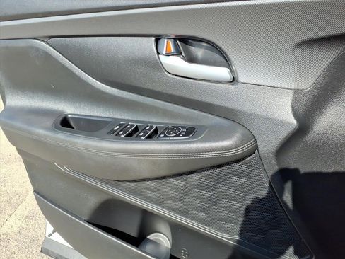 Used 2023 Hyundai Santa Fe SEL image 9