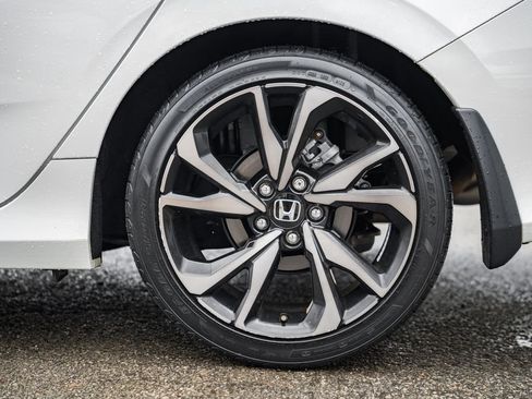 Used 2021 Honda Civic Sport image 17