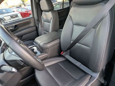 Used 2025 Chevrolet Tahoe Z71 image 15