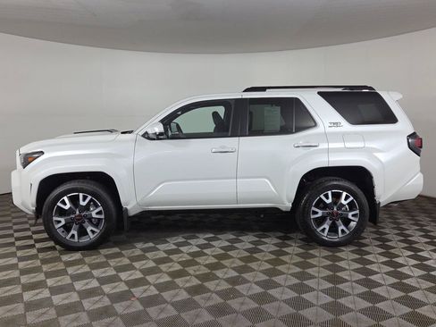 Used 2026 Toyota 4Runner TRD Sport Premium AWD/4WD image 3