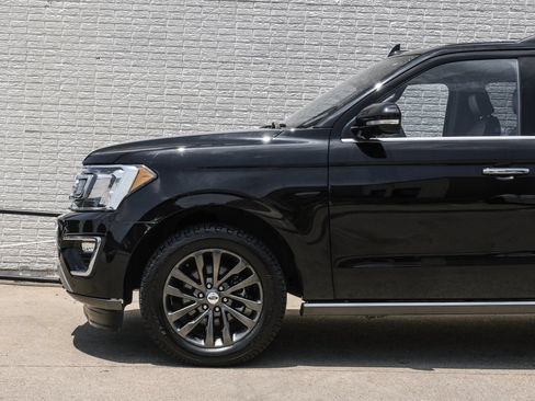 Used 2020 Ford Expedition Limited w/ Equipment Group 301A AWD/4WD image 12