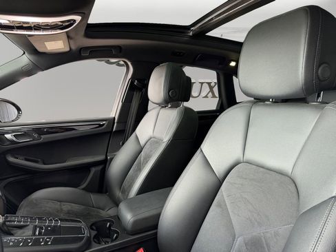 Used 2018 Porsche Macan image 9