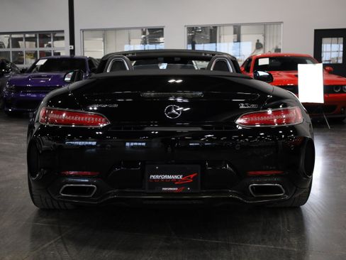 Used 2018 Mercedes-Benz AMG GT C image 7