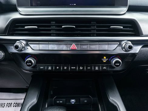 Used 2022 Kia Telluride LX image 24