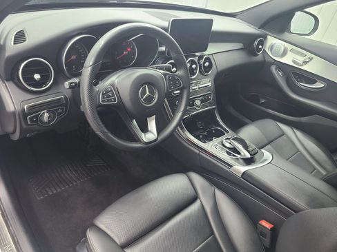 Used 2018 Mercedes-Benz C 300 4MATIC Sedan image 24