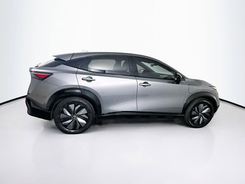 Used 2023 Nissan Ariya AWD image 10