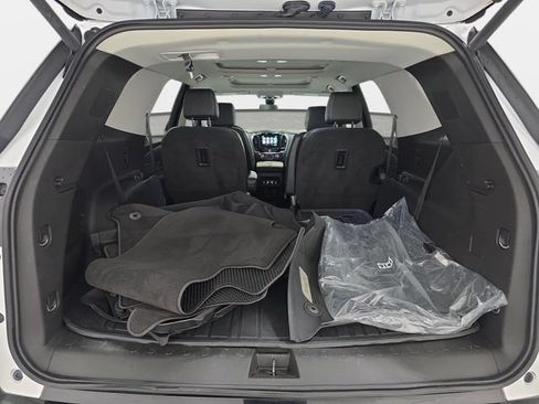 Used 2019 Chevrolet Traverse Premier w/ Redline Edition AWD/4WD image 32