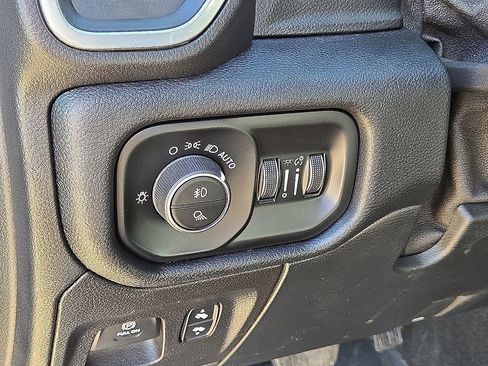 Used 2021 RAM 1500 Laramie image 23