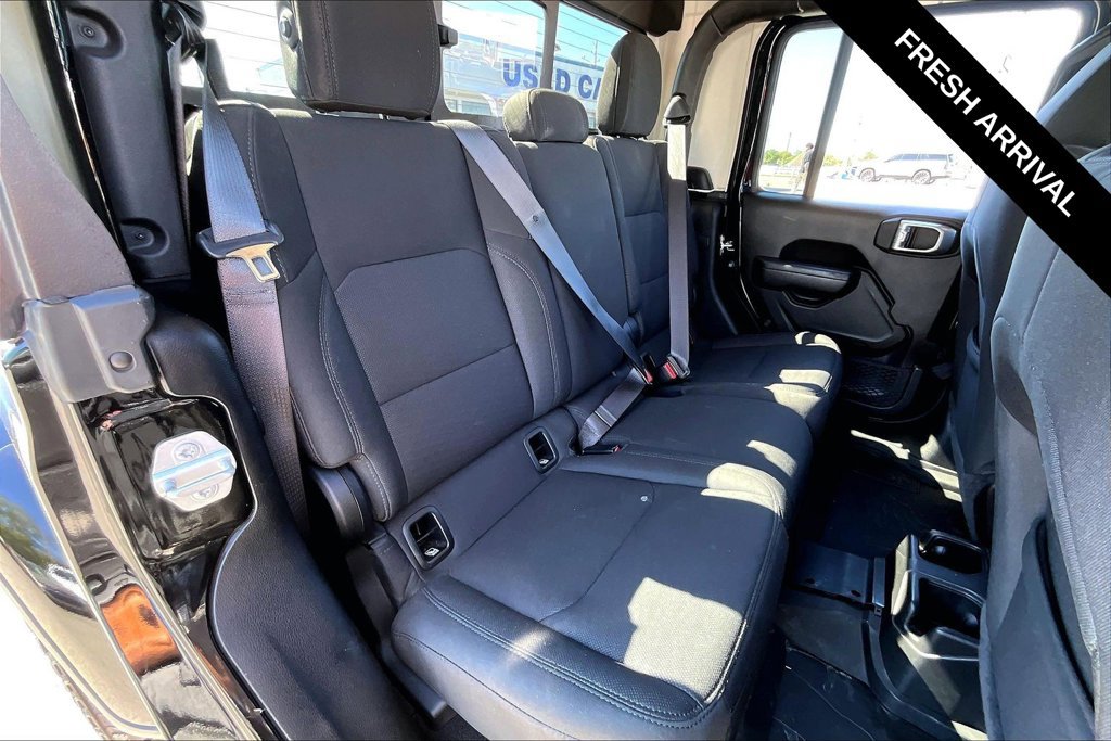 Used 2022 Jeep Gladiator Sport AWD/4WD image 24
