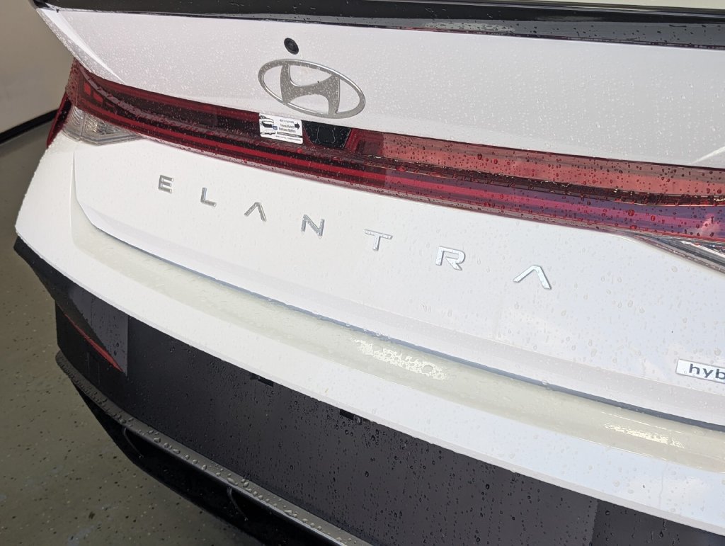 New 2026 Hyundai Elantra SEL FWD image 7