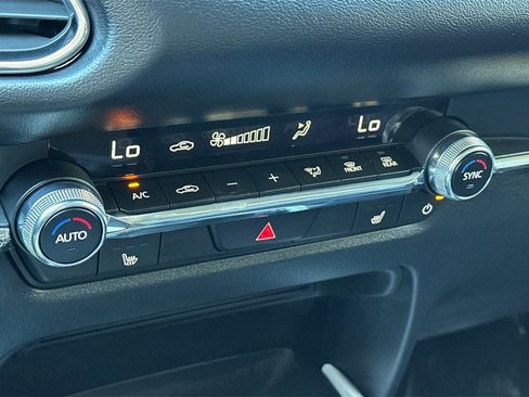 New 2025 MAZDA CX-30 AWD 2.5 S w/ Premium Package image 18