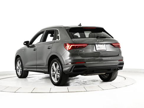 Used 2023 Audi Q3 2.0T Premium Plus w/ Premium Plus Package image 8
