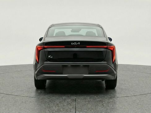 Used 2025 Kia K4 FWD image 7
