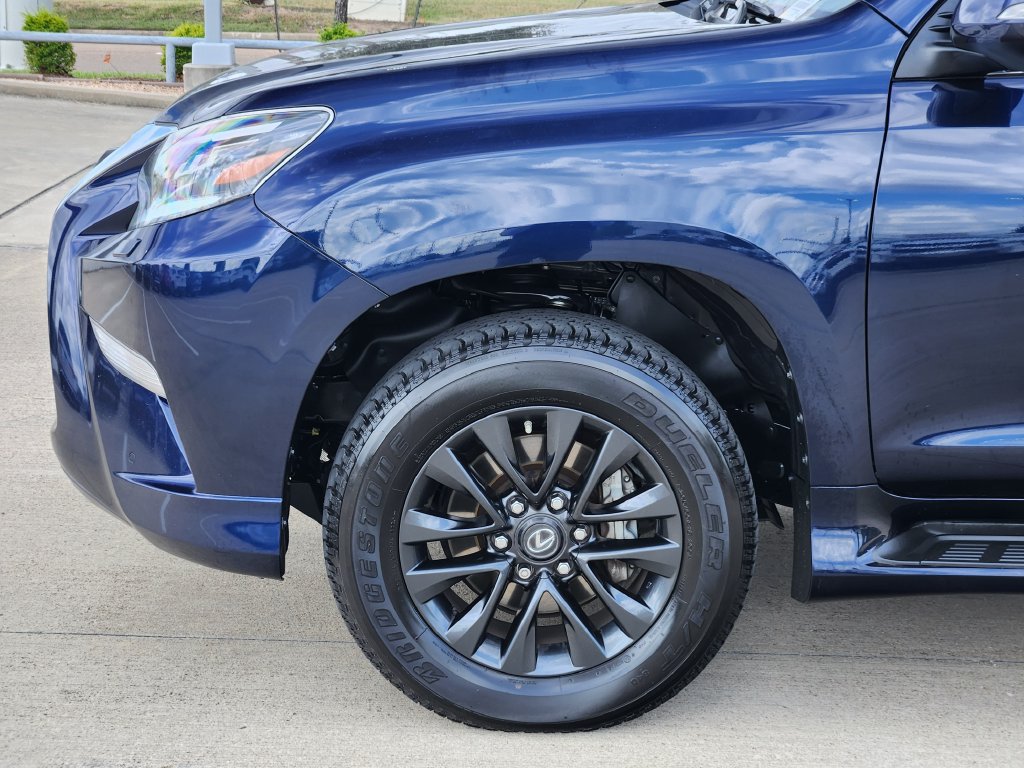 Used 2022 Lexus GX 460 Premium w/ Premium Package AWD/4WD image 8