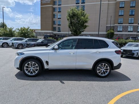 New 2026 BMW X5 xDrive40i w/ Climate Comfort Package AWD/4WD image 6
