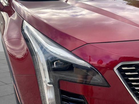 Used 2020 Cadillac XT4 Premium Luxury FWD image 27