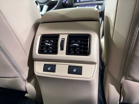 Used 2017 Subaru Outback 2.5i Limited image 36
