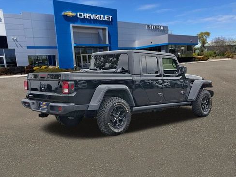 Used 2021 Jeep Gladiator Sport AWD/4WD image 26