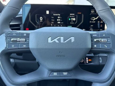 New 2026 Kia EV9 Land w/ Nightfall Edition Package AWD/4WD image 29
