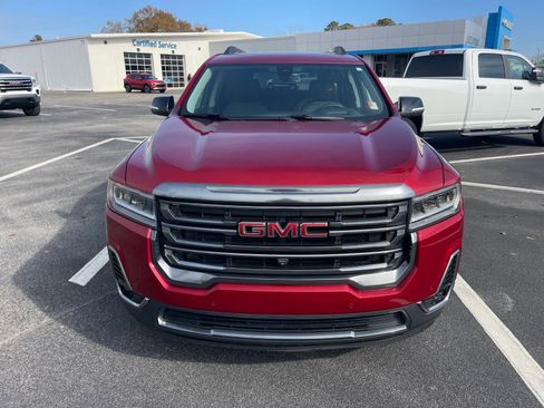 Used 2022 GMC Acadia AT4 w/ Technology Package image 2