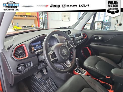Used 2021 Jeep Renegade Trailhawk w/ Trailer Tow Group AWD/4WD image 14