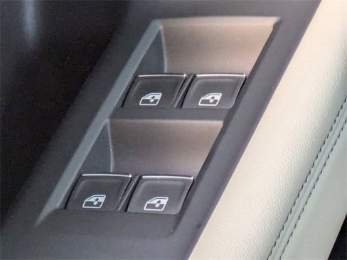 Used 2025 Audi Q5 Premium Plus w/ Premium Plus image 25