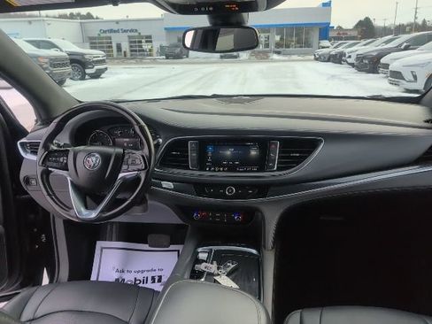 Used 2023 Buick Enclave Essence AWD/4WD image 42