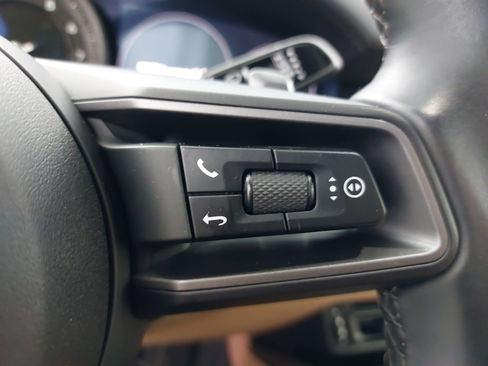 Used 2021 Porsche 911 Targa 4S image 17