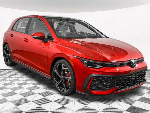 New 2026 Volkswagen GTI SE FWD image 9