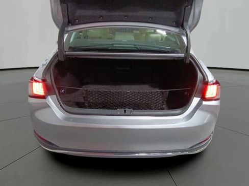 Used 2022 Lexus ES 250 w/ Premium Package image 25