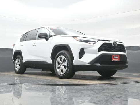 Used 2024 Toyota RAV4 LE image 24