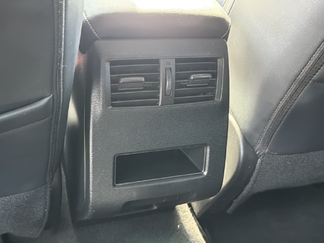 Used 2024 Mitsubishi Outlander SE FWD image 13