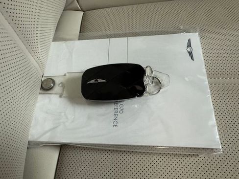 Used 2026 Genesis G70 2.5T RWD image 27