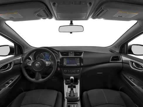 Used 2017 Nissan Sentra SR w/ SR Midnight Edition FWD image 5