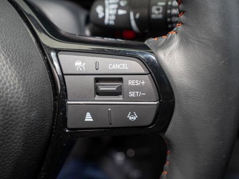 Certified 2023 Honda HR-V Sport image 30