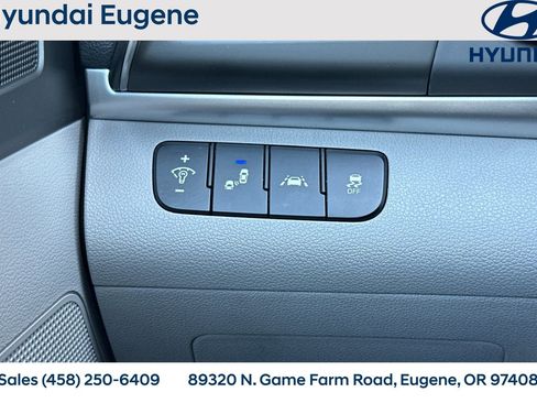 Used 2020 Hyundai Elantra Value Edition FWD image 32