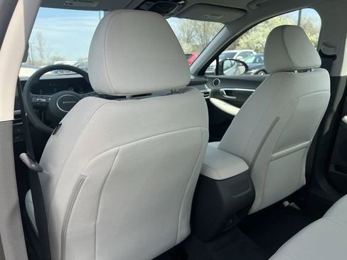 New 2026 Hyundai Sonata SEL FWD image 28