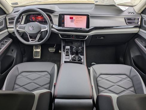 New 2026 Volkswagen Atlas Peak Edition AWD/4WD image 14