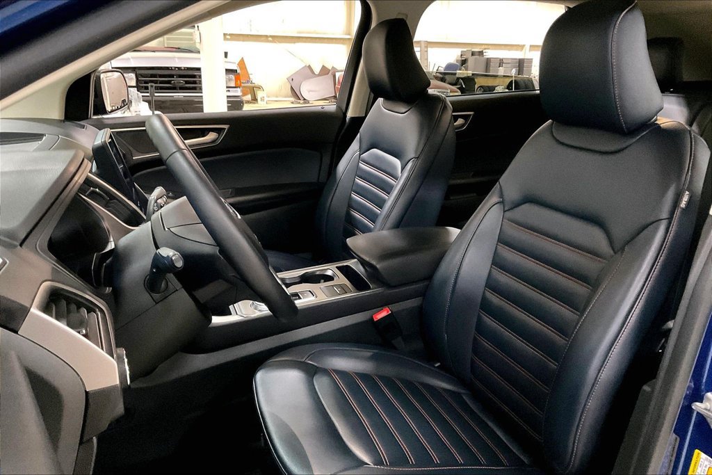 Certified 2023 Ford Edge SEL w/ Sport Appearance Package AWD/4WD image 23
