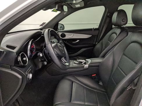 Used 2019 Mercedes-Benz GLC 300 4MATIC image 22