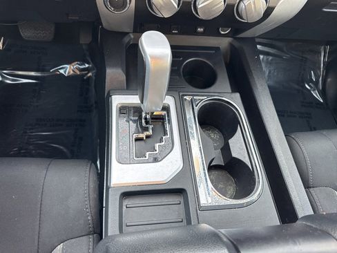 Used 2014 Toyota Tundra SR5 image 25