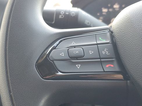 Used 2025 RAM ProMaster 2500 w/ Convenience Group image 11