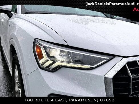 Used 2023 Audi Q3 2.0T Premium w/ Convenience Package AWD/4WD image 21
