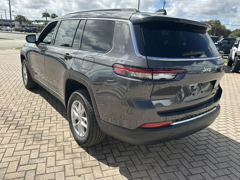 New 2026 Jeep Grand Cherokee L Laredo X image 9