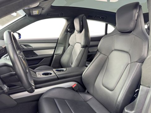 Used 2023 Porsche Taycan GTS image 40