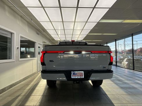 Used 2023 Ford F150 Lightning Lariat image 6