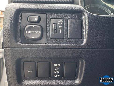 Used 2018 Toyota 4Runner TRD Off-Road Premium image 27