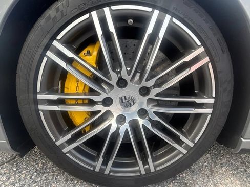 Used 2015 Porsche Panamera AWD/4WD image 59