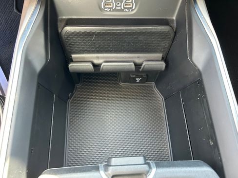 Used 2020 RAM 2500 Laramie image 11